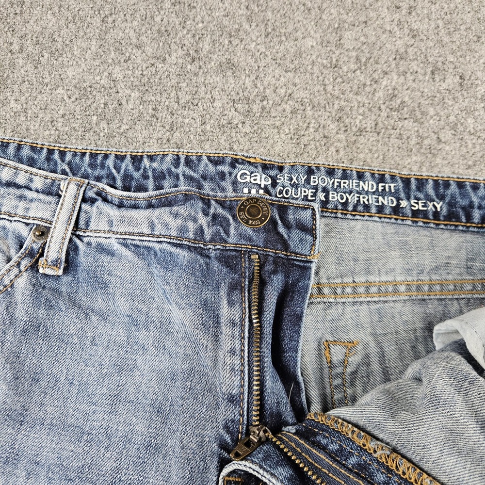 Gap Sexy Boyfriend Fit Embroidered Distressed Jeans Light Wash Womens 16/34R - Picture 6 of 9